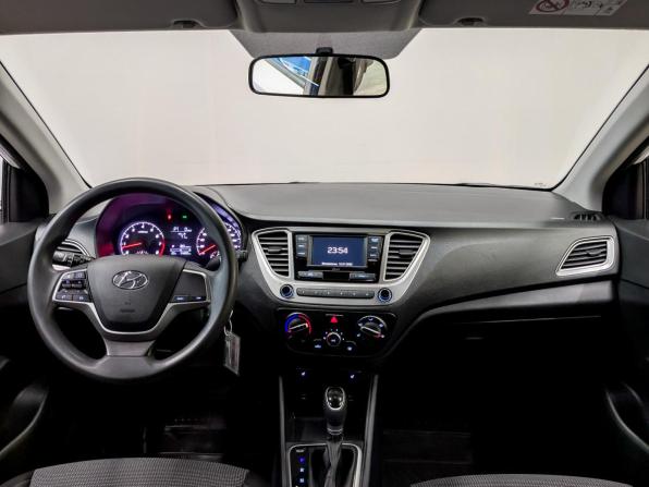 Hyundai Solaris II Рестайлинг с пробегом 2022 года, цена 1 610 000 рублей, 94855 км, седан, Автокод Объявления