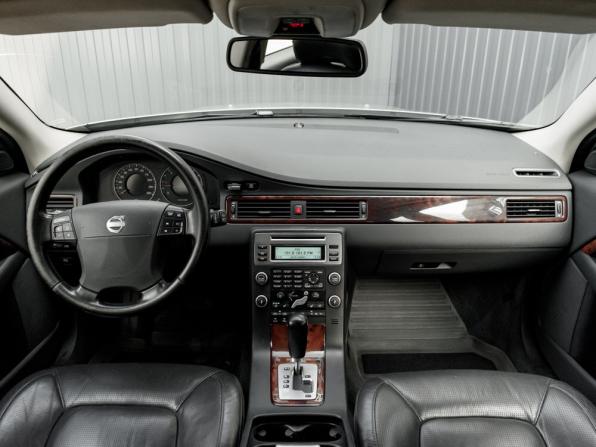 Volvo XC70 II с пробегом 2008 года, цена 1 450 000 рублей, 244867 км, универсал, Автокод Объявления