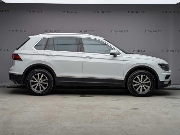 Volkswagen Tiguan II с пробегом 2017 года, цена 2 797 000 рублей, 59612 км, внедорожник, Автокод Объявления