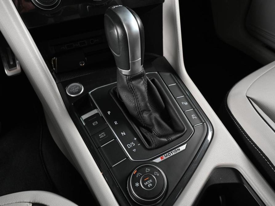 Volkswagen Tiguan II Ростов-на-Дону  - изображение 17
