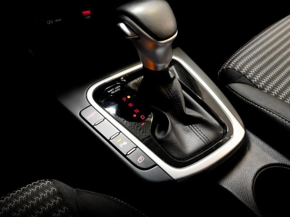 Kia Ceed III Рестайлинг с пробегом 2021 года, цена 2 150 000 рублей, 68212 км, универсал, Автокод Объявления