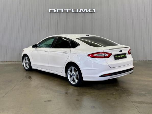 Ford Fusion (North America) II с пробегом 2015 года, цена 997 000 рублей, 228000 км, седан, Автокод Объявления