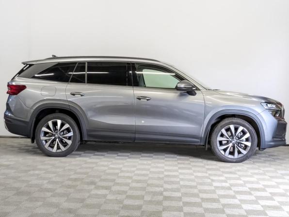 Skoda Kodiaq II с пробегом 2025 года, цена 5 600 000 рублей, 4232 км, внедорожник, Автокод Объявления