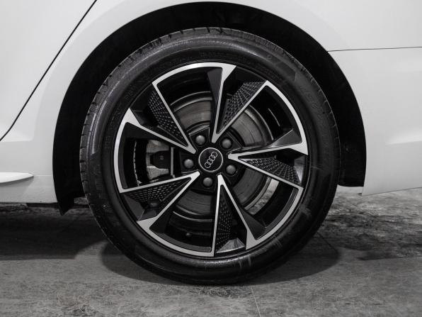 Audi A4 V (B9) с пробегом 2016 года, цена 1 750 000 рублей, 84181 км, седан, Автокод Объявления