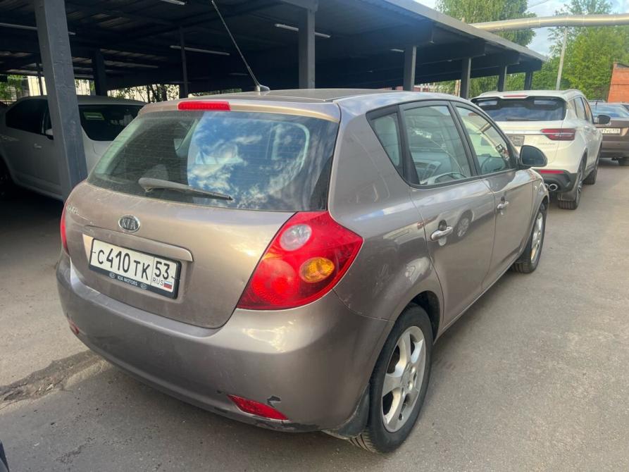 Kia Ceed I Санкт-Петербург  - изображение 4