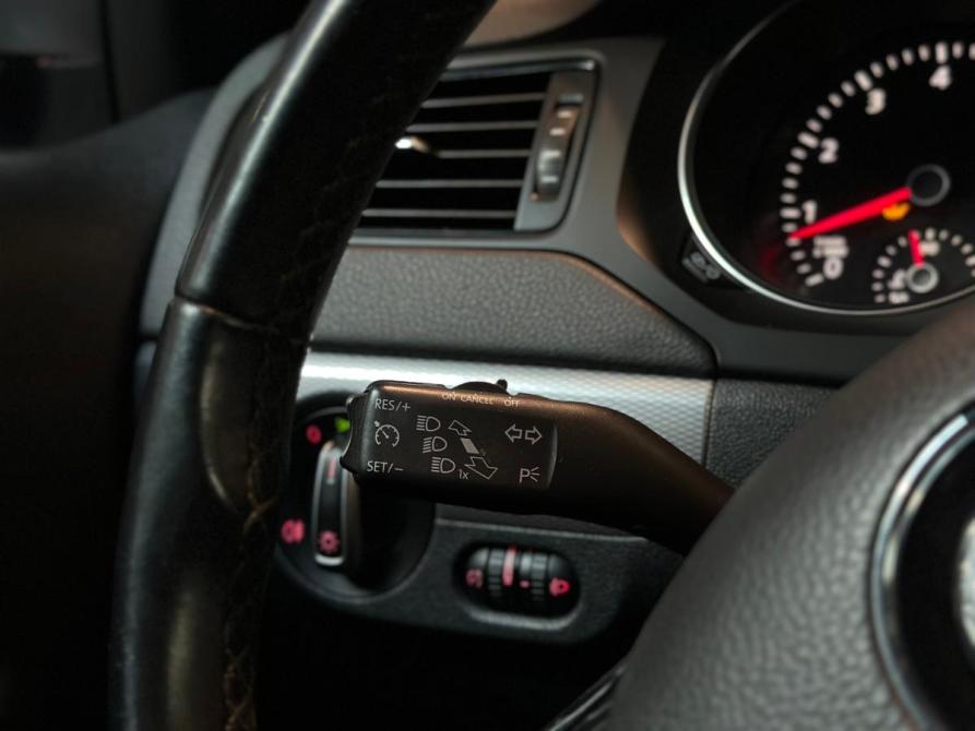 Volkswagen Jetta VI Рестайлинг Челябинск  - изображение 22