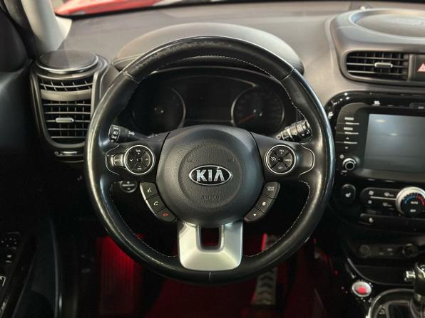 Kia Soul II Рестайлинг с пробегом 2018 года, цена 1 720 000 рублей, 86725 км, хэтчбек, Автокод Объявления