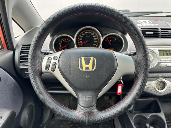 Honda Jazz I Рестайлинг с пробегом 2007 года, цена 460 000 рублей, 290000 км, хэтчбек, Автокод Объявления