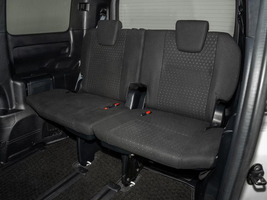 Toyota Noah III (R80) Рестайлинг Иркутск  - изображение 8