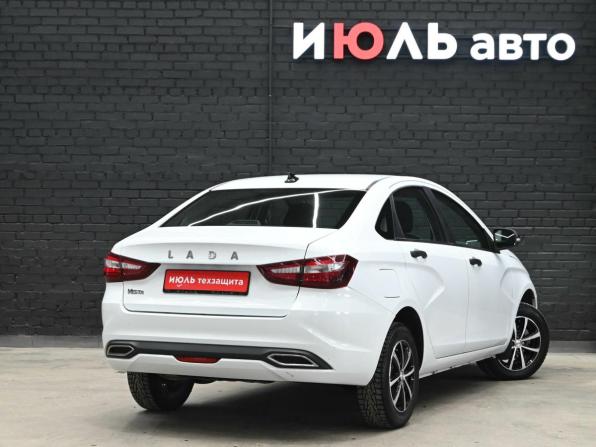 Lada (ВАЗ) Vesta I Рестайлинг (NG) с пробегом 2024 года, цена 1 280 000 рублей, 32184 км, седан, Автокод Объявления
