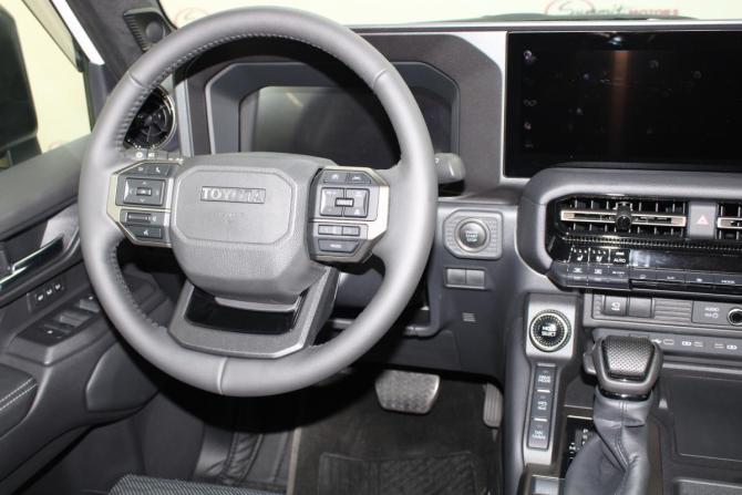 Toyota Land Cruiser Prado 250 Series с пробегом 2024 года, цена 13 600 000 рублей, 5940 км, внедорожник, Автокод Объявления