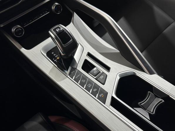 Geely Coolray I с пробегом 2022 года, цена 1 695 000 рублей, 60791 км, внедорожник, Автокод Объявления