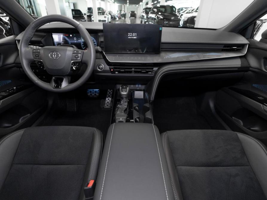 Toyota Camry IX (XV80) China Market Москва  - изображение 8