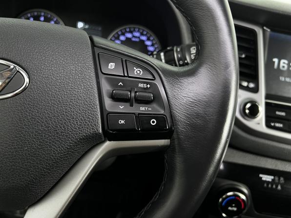 Hyundai Tucson III с пробегом 2018 года, цена 2 100 000 рублей, 135887 км, внедорожник, Автокод Объявления