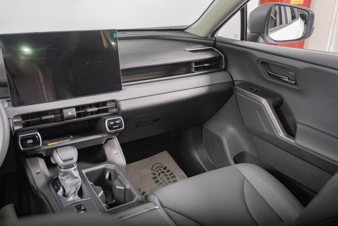 Toyota RAV4 V (XA50) с пробегом 2026 года, цена 3 949 000 рублей, 20 км, внедорожник, Автокод Объявления
