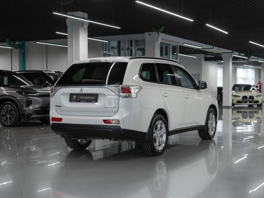 Mitsubishi Outlander III Москва  - изображение 5