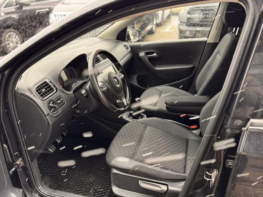 Volkswagen Polo V Рестайлинг Тверь  - изображение 15