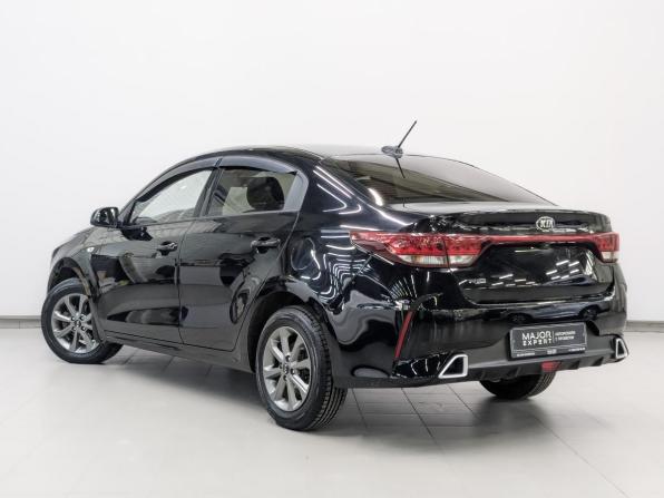 Kia Rio IV Рестайлинг с пробегом 2020 года, цена 1 570 000 рублей, 85765 км, седан, Автокод Объявления