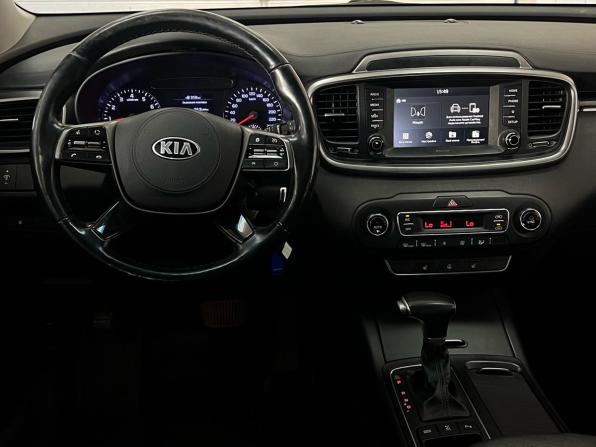 Kia Sorento III Prime Рестайлинг с пробегом 2019 года, цена 2 297 000 рублей, 175000 км, внедорожник, Автокод Объявления