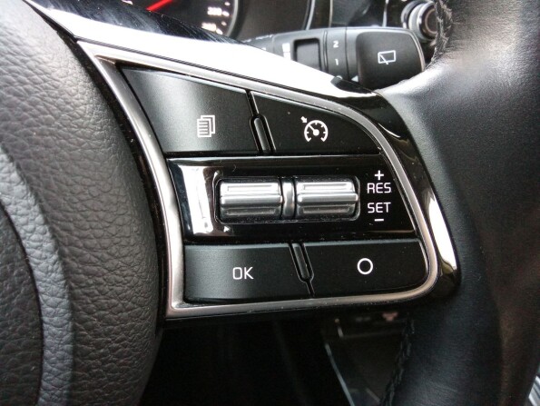 Kia Seltos I с пробегом 2020 года, цена 2 227 000 рублей, 72800 км, offers.body_type.unknown, Автокод Объявления