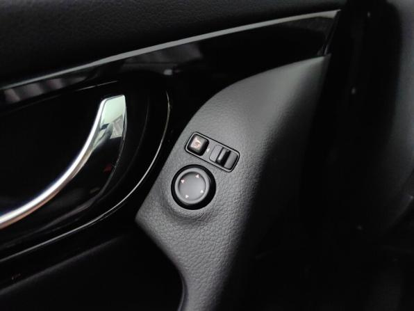 Nissan Qashqai II с пробегом 2018 года, цена 1 545 000 рублей, 140992 км, внедорожник, Автокод Объявления
