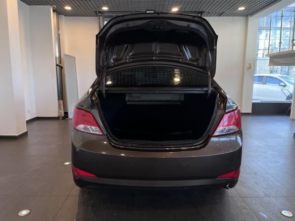 Hyundai Solaris I Рестайлинг с пробегом 2015 года, цена 960 000 рублей, 195660 км, седан, Автокод Объявления