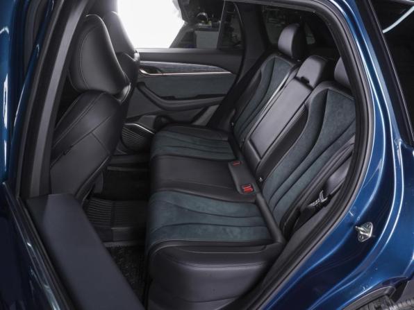Geely Monjaro I с пробегом 2023 года, цена 3 420 000 рублей, 36710 км, внедорожник, Автокод Объявления