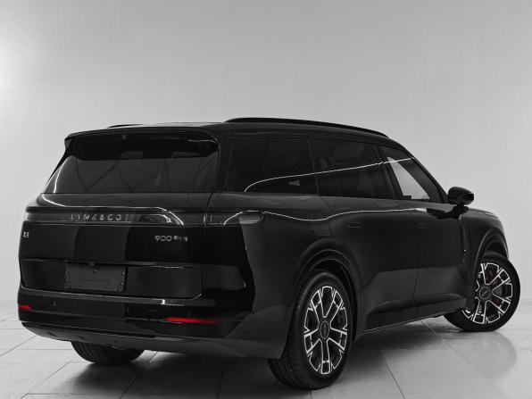 Lynk &amp; Co 900 с пробегом 2025 года, цена 7 815 000 рублей, 5 км, внедорожник, Автокод Объявления