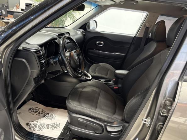 Kia Soul II Рестайлинг с пробегом 2018 года, цена 1 548 000 рублей, 130531 км, хэтчбек, Автокод Объявления