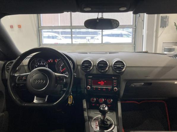 Audi TT II (8J) Рестайлинг с пробегом 2010 года, цена 1 890 000 рублей, 172707 км, купе, Автокод Объявления
