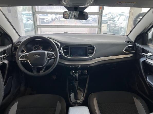 Lada (ВАЗ) Vesta I Рестайлинг (NG) с пробегом 2024 года, цена 1 299 900 рублей, 27660 км, седан, Автокод Объявления