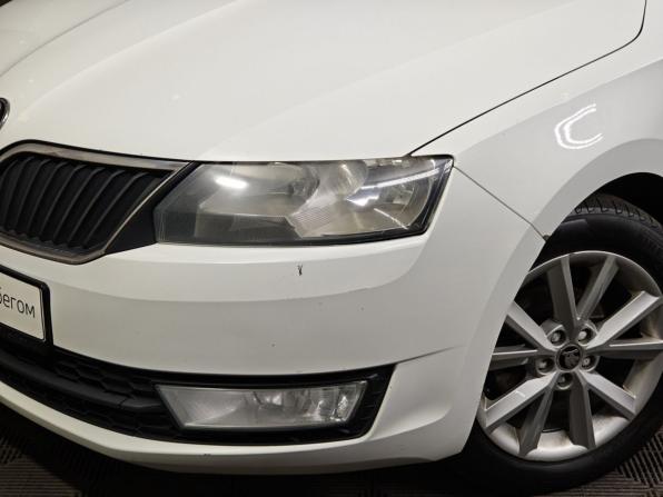 Skoda Rapid I с пробегом 2015 года, цена 697 000 рублей, 195492 км, лифтбек, Автокод Объявления