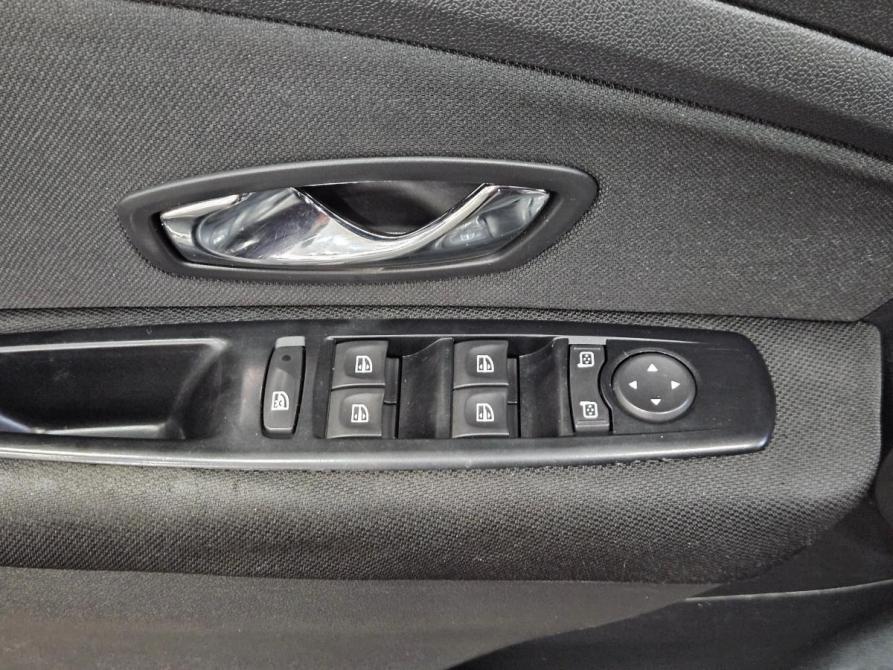Renault Fluence I Рестайлинг Вологда  - изображение 15