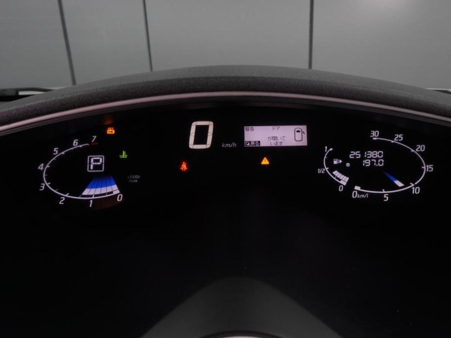 Nissan Serena IV (C26) Воронеж  - изображение 15