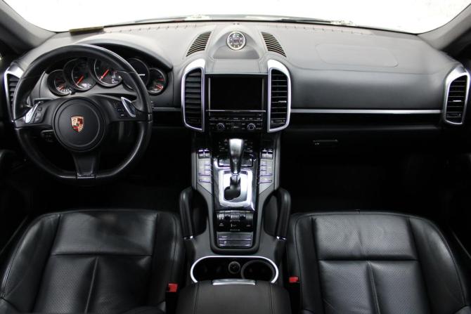 Porsche Cayenne II (958) с пробегом 2014 года, цена 2 655 000 рублей, 168617 км, внедорожник, Автокод Объявления