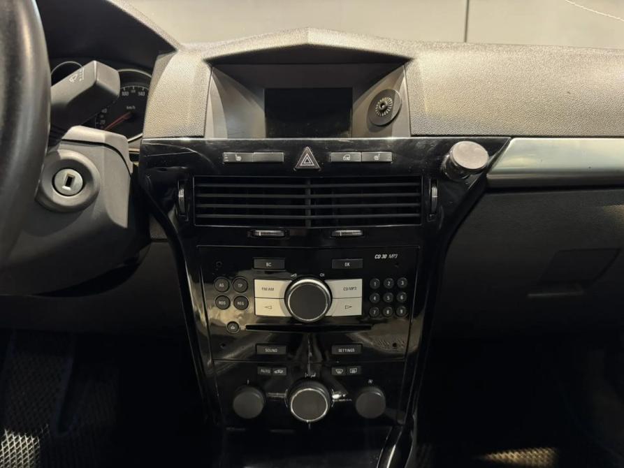 Opel Astra H Рестайлинг Новосибирск  - изображение 12