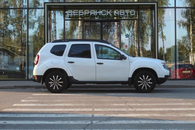 Renault Duster I Рестайлинг с пробегом 2017 года, цена 1 225 000 рублей, 208386 км, внедорожник, Автокод Объявления
