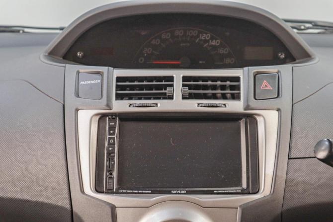 Toyota Vitz II (XP90) с пробегом 2008 года, цена 499 000 рублей, 235000 км, хэтчбек, Автокод Объявления