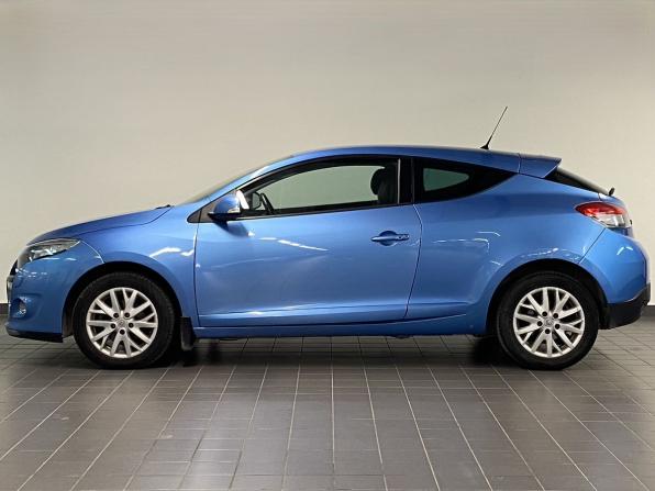 Renault Megane III Рестайлинг с пробегом 2013 года, цена 480 000 рублей, 212428 км, хэтчбек, Автокод Объявления