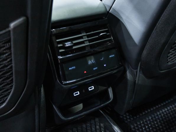 Geely Monjaro I с пробегом 2023 года, цена 3 099 000 рублей, 56325 км, внедорожник, Автокод Объявления