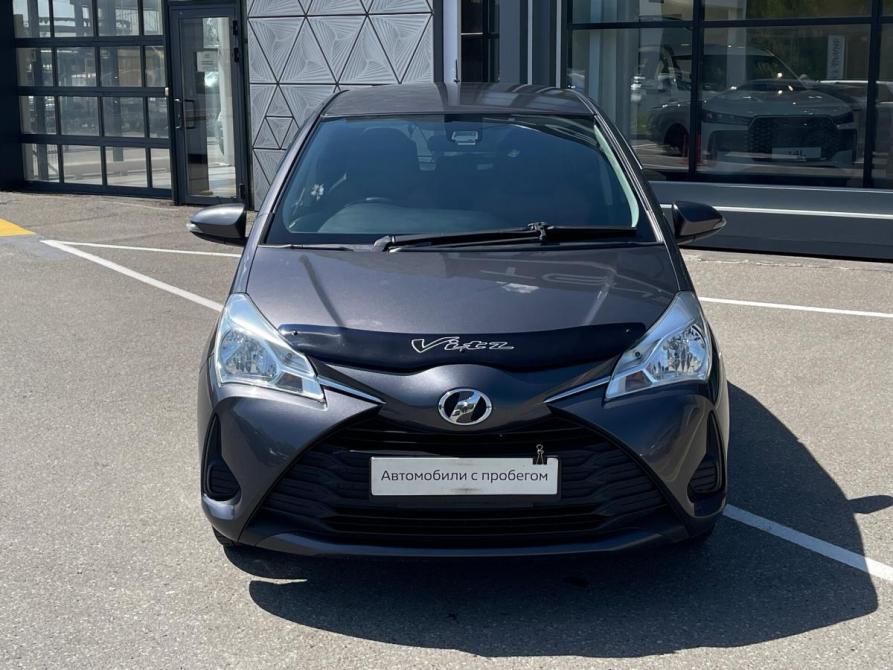 Toyota Vitz III (XP130) Рестайлинг Томск  - изображение 3