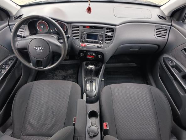 Kia Rio II Рестайлинг с пробегом 2010 года, цена 530 000 рублей, 192000 км, седан, Автокод Объявления