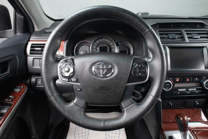 Toyota Camry VII (XV50) с пробегом 2013 года, цена 1 599 000 рублей, 229500 км, седан, Автокод Объявления