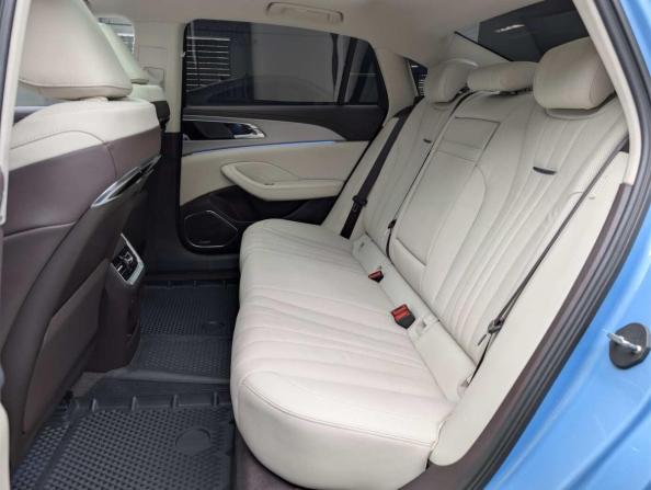 Hongqi H5 II с пробегом 2024 года, цена 3 495 000 рублей, 17977 км, седан, Автокод Объявления