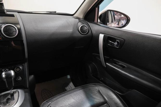 Nissan Qashqai I с пробегом 2008 года, цена 1 129 000 рублей, 119000 км, внедорожник, Автокод Объявления