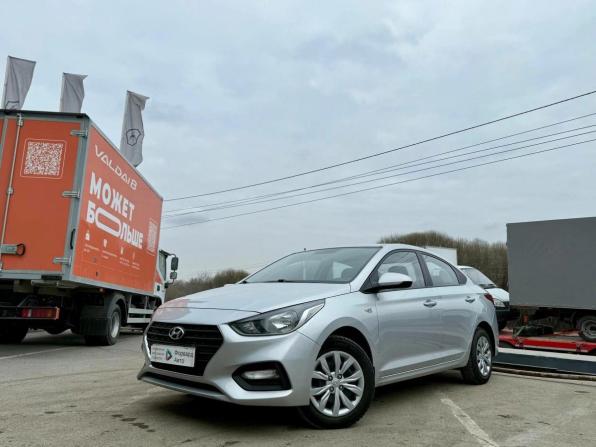 Hyundai Solaris II с пробегом 2019 года, цена 1 315 000 рублей, 147000 км, седан, Автокод Объявления