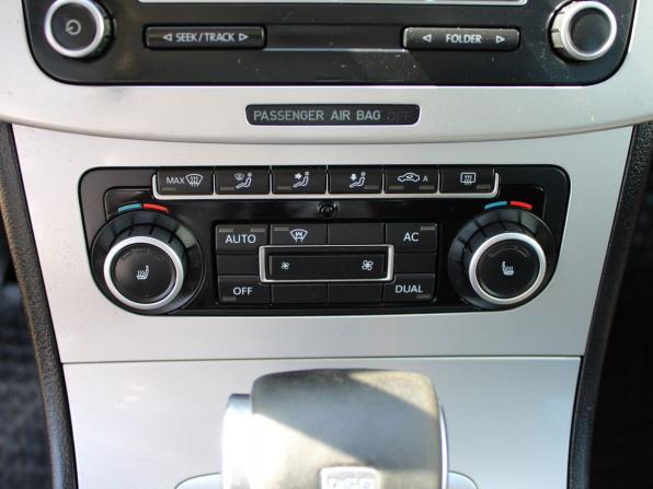 Volkswagen Passat B6 с пробегом 2010 года, цена 519 000 рублей, 303924 км, седан, Автокод Объявления