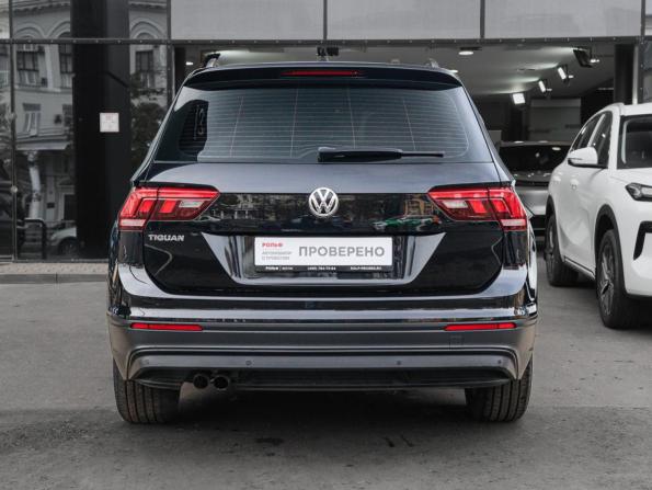 Volkswagen Tiguan II с пробегом 2020 года, цена 2 750 000 рублей, 49000 км, внедорожник, Автокод Объявления