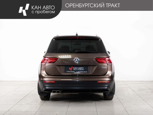 Volkswagen Tiguan II с пробегом 2017 года, цена 2 533 000 рублей, 153500 км, внедорожник, Автокод Объявления