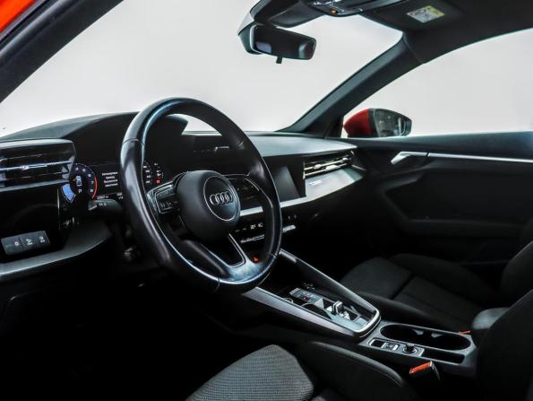 Audi A3 IV (8Y) с пробегом 2021 года, цена 2 680 000 рублей, 67041 км, седан, Автокод Объявления